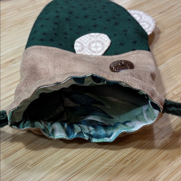 Fish-Shaped Drawstring Bag - Picture 3 of 5